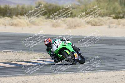 media/Dec-07-2025-CVMA (Sun) [[3e7d2de5dc]]/Race 8-Middleweight Shootout/